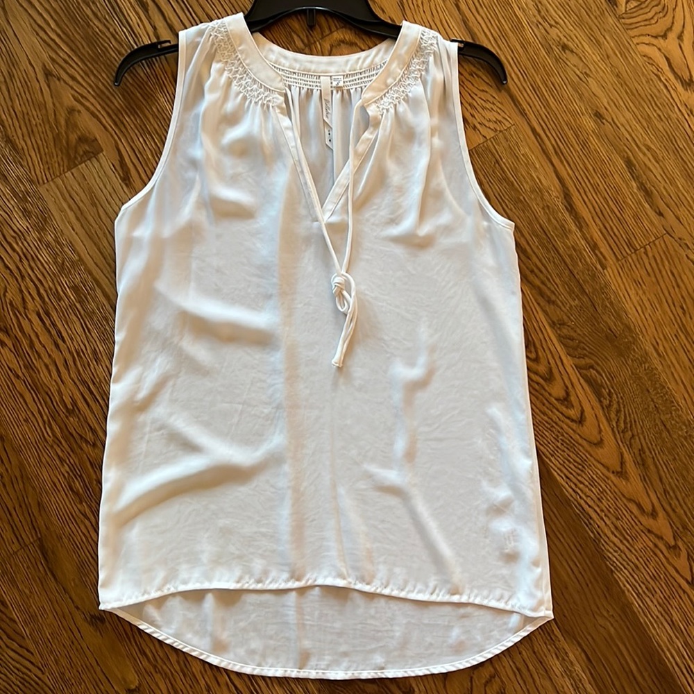 Cream flirty blouse